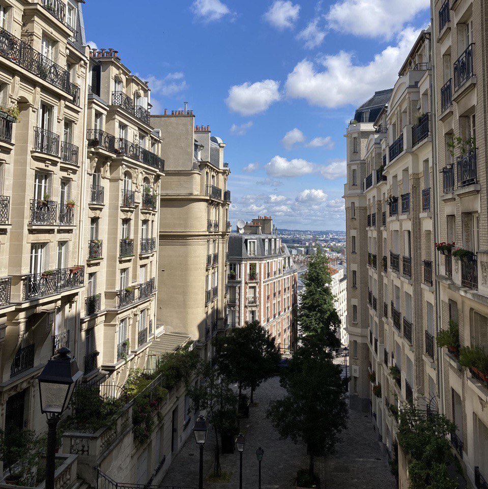12 Services de Rangement à Domicile à Paris: Simplifiez Votre Vie en Organisant Votre Espace