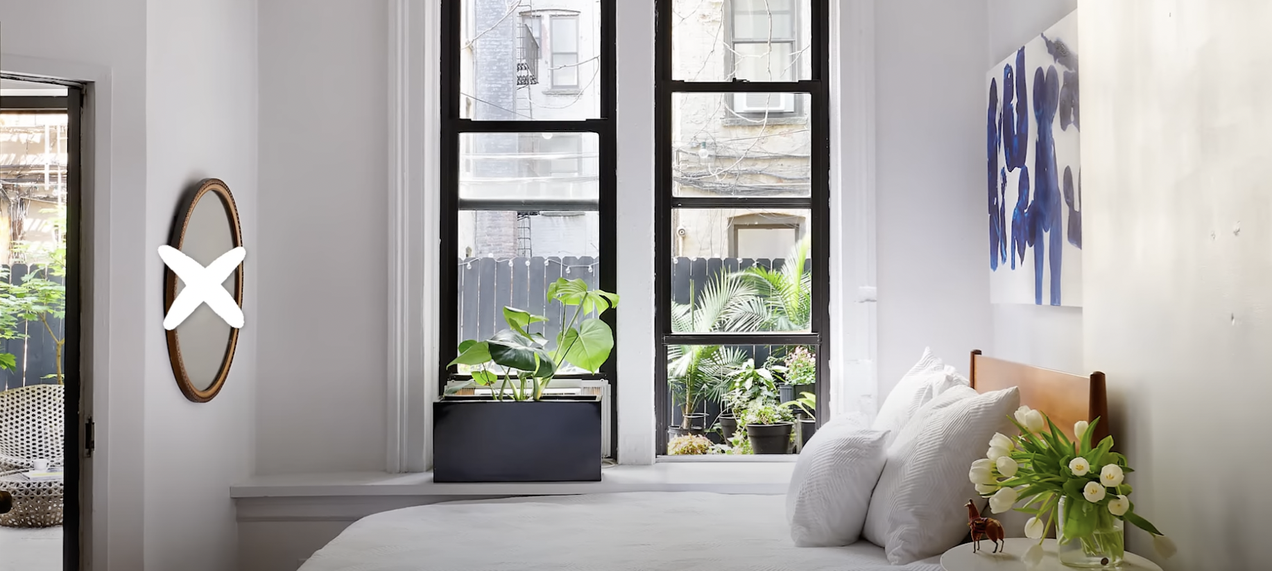Comprendre l'Emplacement des Miroirs dans la Chambre à Coucher